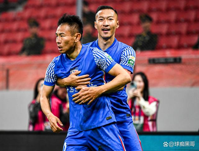 九游-转折点上海申花主帅复盘，意甲窗口期攻防权衡，球迷炸锅，控场能力受关注(明年上海申花新外援)